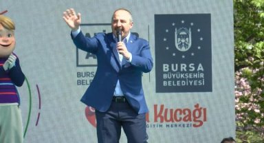 Bakan Varank: Bizim ortaya koyduğumuz projeler, birilerinin hayallerine bile gelmiyor