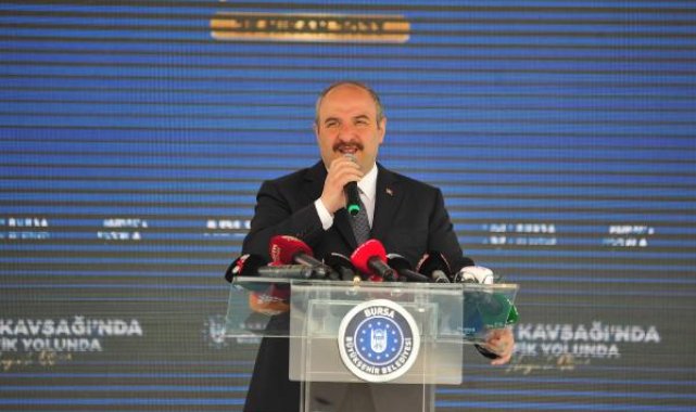 Bakan Varank: Demek ki İmamoğlu'nun Togg'un havasına ihtiyacı var