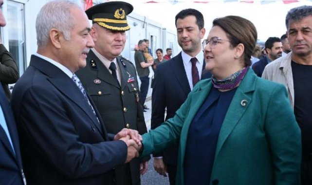 Bakan Yanık: Önümüzdeki yıl bayramlaşmamızı kalıcı konutlarda yapacağız