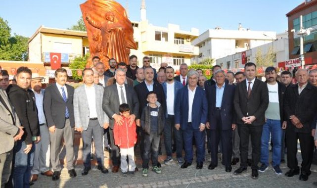 Bakanı Çavuşoğlu: Bayramda depremzedeleri yalnız bırakmamak gerekiyor