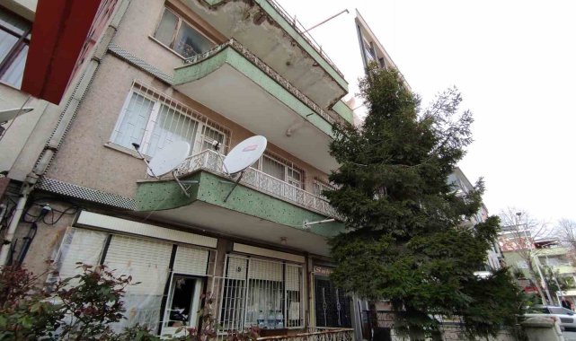 Bakırköy'deki eski binaların kiraları deprem endişesiyle düştü