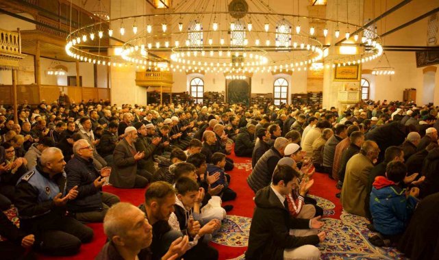 Balıkesir, Zağnospaşa'da bayramlaştı