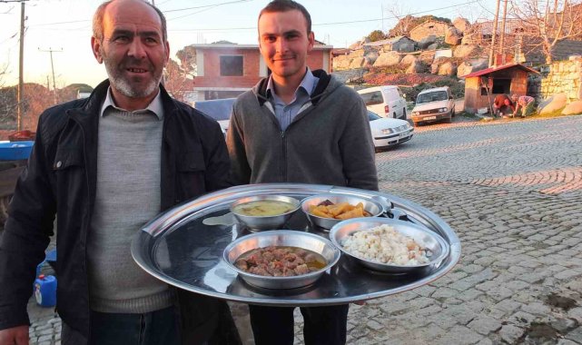 Balıkesir'de asırlık toplu iftar gelenekleri devam ediyor