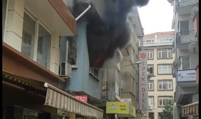 Balıkesir'de çıkan yangın korkuttu