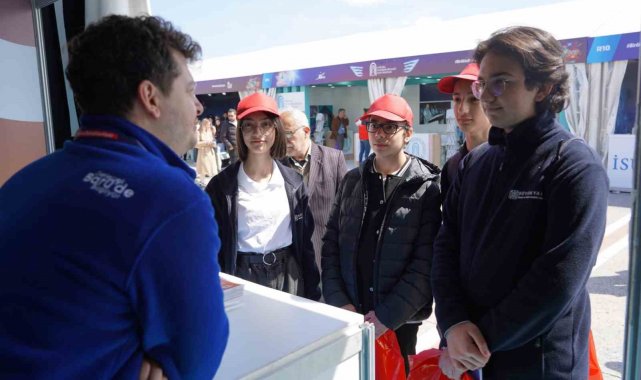 BARÜ'lüler dünyanın en büyük teknoloji yarışmalarındaki yerini aldı