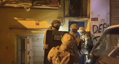 Başakşehir'de kaçak göçmen operasyonu: 4 kişi tutuklandı