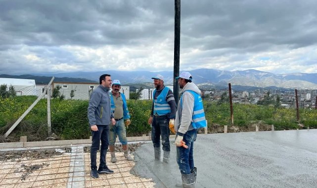 Başiskele Belediyesi Hatay'da gönüllere dokunuyor