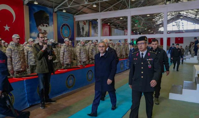 Başkan Alim Işık sözleşmeli erlerin yemin törenine katıldı