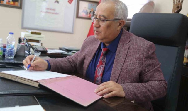 Başkan Arslan EYT'den emekli oldu