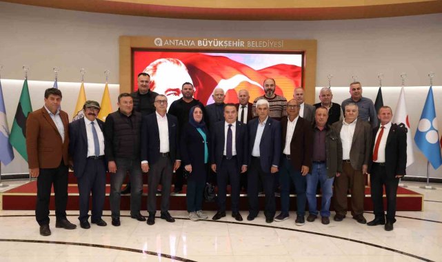 Başkan Böcek: "Kırcami imar sorununu ortak akıl ile çözüme kavuşturuyoruz"