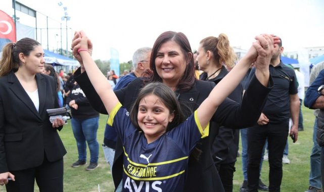 Başkan Çerçioğlu, Aydın Tekstil Park'ta çocuklar ve aileleriyle buluştu