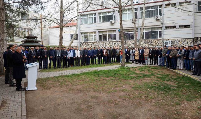 Başkan Esat Öztürk personelle bayramlaştı