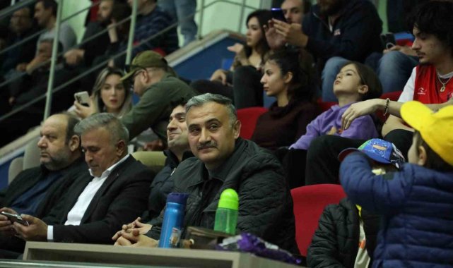 Başkan Mehmet Cabbar: "Efeler Ligi'nde önemli tecrübeler kazandık"