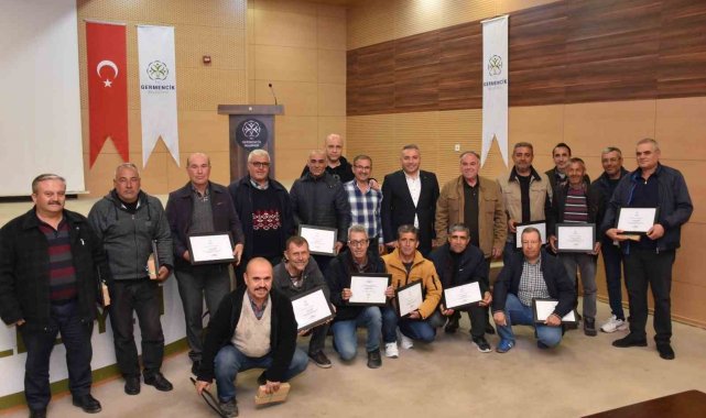 Başkan Öndeş, EYT'den emekli olan personellerine "Teşekkür Belgesi" takdim etti