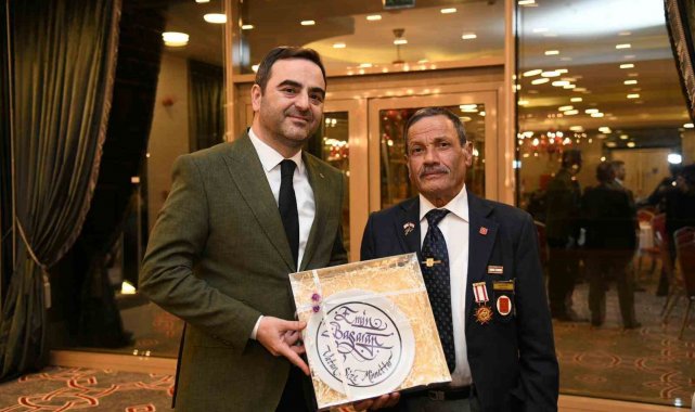 Başkan Özlü: "Vatanımızın toprağına akıttığınız her bir damla kan için sizlere minnettarız"