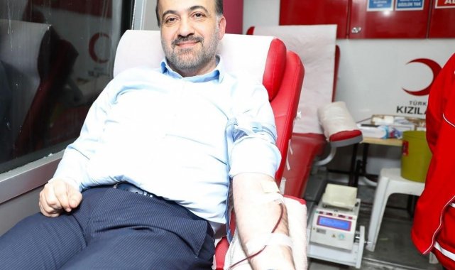 Başkan Talus kan bağışında bulundu: "Hayat kurtarmak senin kanında var"