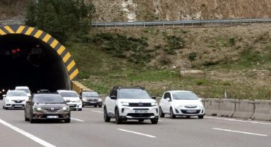 Bayram dönüşünde Anadolu Otoyolu'nun Bolu geçişinde ulaşım rahat