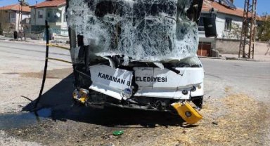 Belediye otobüsü ile kamyon çarpıştı: 7 yaralı