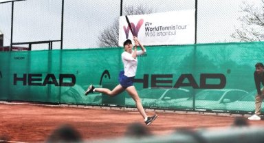 Berfu Cengiz, W60 Istanbul 23 April Cup'ta finale yükseldi
