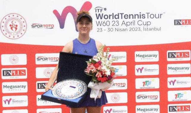 Berfu Cengiz, W60 Istanbul 23 April Cup'ta ikinci oldu