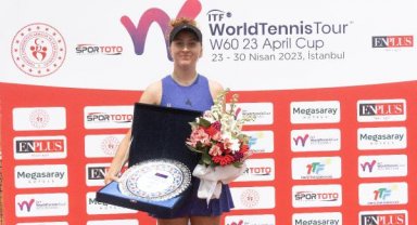 Berfu Cengiz, W60 Istanbul 23 April Cup'ta ikinci oldu