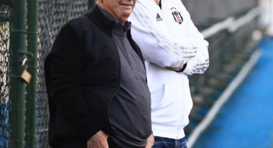 Beşiktaş'ta başkan Ahmet Nur Çebi, bugünkü antrenmanı izledi