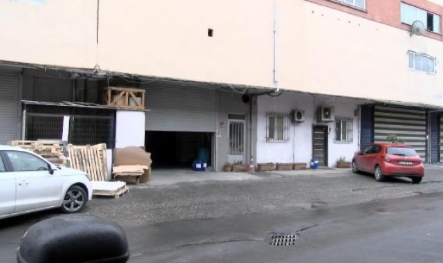 Beylikdüzü'nde iş yerine silahlı saldırı: 1 yaralı