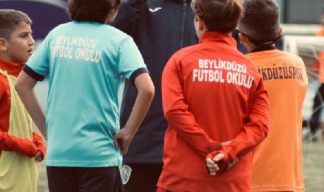 Beylikdüzüspor'un genç yetenekleri Galatasaray'da
