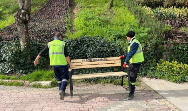 Bilecik Belediyesi parklarda kendi ürettiği mobilyaları kullanıyor