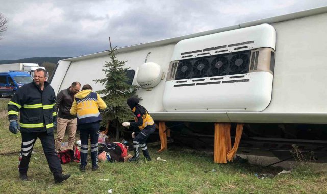 Bilecik'te otobüs kazası, 1'i ağır 12 yaralı