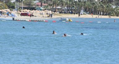 Bodrum plajlarında bayram hareketliliği