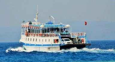 Bodrum'da feribot seferlerine fırtına engeli