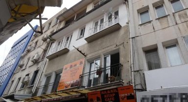 Boşanma aşamasındaki eşini öldürüp, eğlenmeye gitmiş