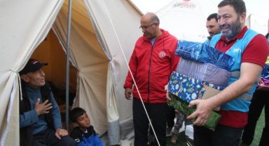 Bosna Hersekli çocuklardan deprem bölgelerindeki yaşıtlarına hediye