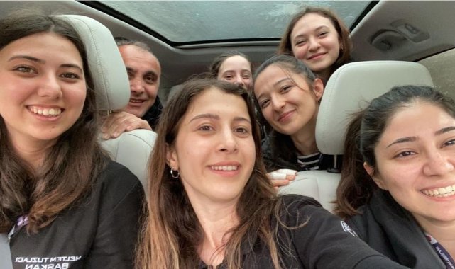 BTÜ'lü Gençler TOGG'u Beğendiler