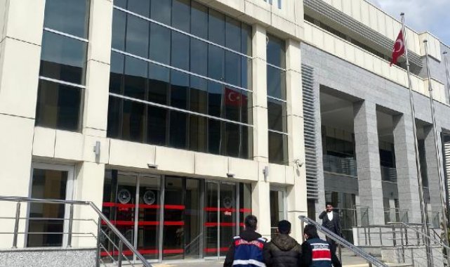 Bulgaristan sınırında yakalanan 3 terör örgütü şüphelisinden 2'si tutuklandı
