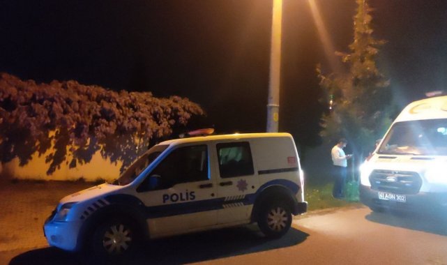 Bunalımda olduğu iddia edilen kişi telefonları açmayınca ekipler kapıyı kırarak içeri girdi