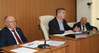 Burdur'da şebeke suyuyla araç, halı, kaldırım yıkamak, bahçe ve tarla sulamak yasaklandı