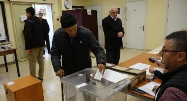 Bursa'da Bulgaristan seçimleri için sandığa gittiler