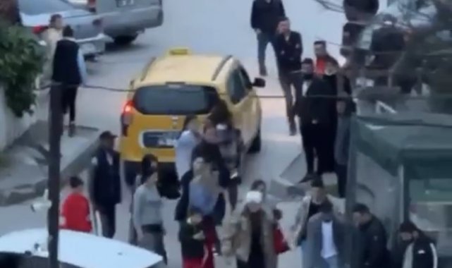 Bursa'da kadınların yan bakma kavgası kamerada