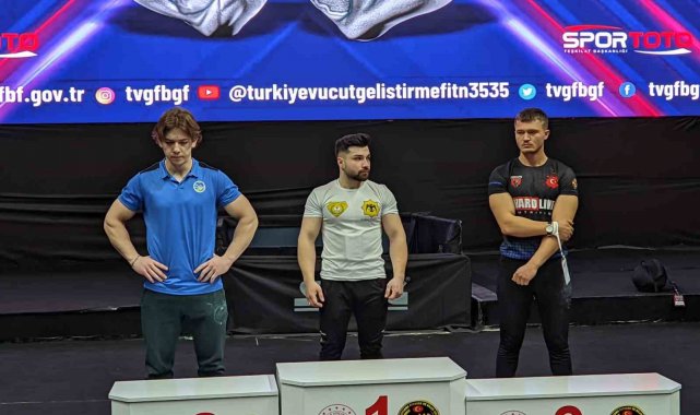 Büyükşehir bilek güreşçisi Avrupa yolunda