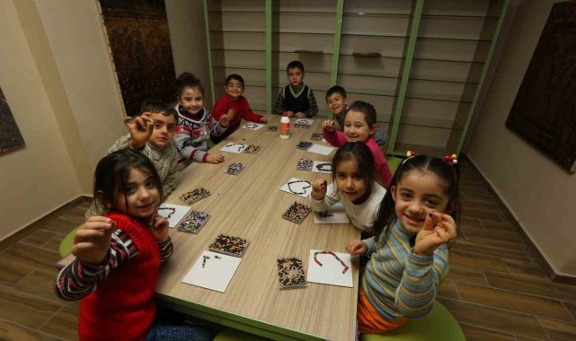 Büyükşehir'den ara tatilde çocuklara kitap sürprizi