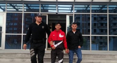 Caminin tuvalet kapılarını çalan 2 şüpheli tutuklandı
