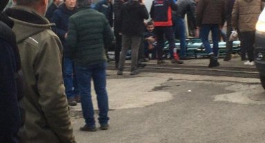 Çanakkale'de işçileri taşıyan otobüs devrildi; 17 yaralı