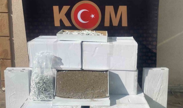 Çankırı'da 18 bin içi doldurulmuş kaçak makaron ele geçildi
