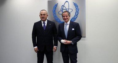 Çavuşoğlu, IAEA Direktörü Grossi ile görüştü