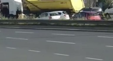 Çekmeköy'de otomobil sürücüsüne sopayla saldıran hafriyat kamyonu şoförü yakalandı