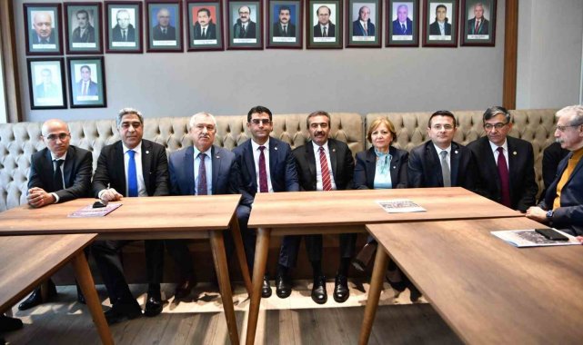 Çetin: "Seçimde avukatlara büyük görev düşüyor"