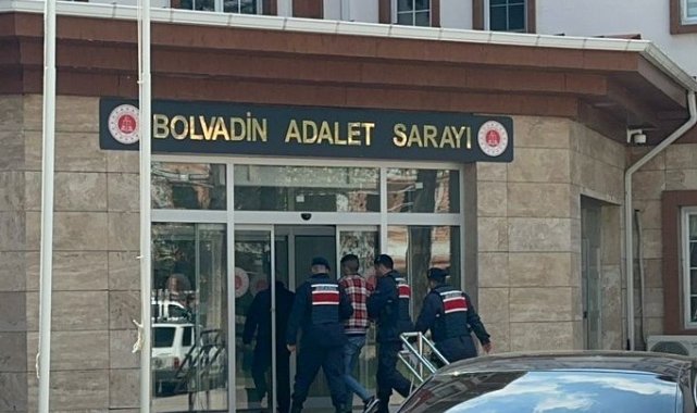 Cezaevi firarisi ticari takside yakalandı