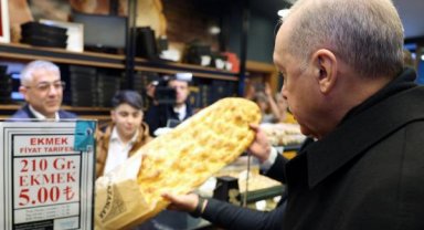 Cumhurbaşkanı Erdoğan fırından pide aldı